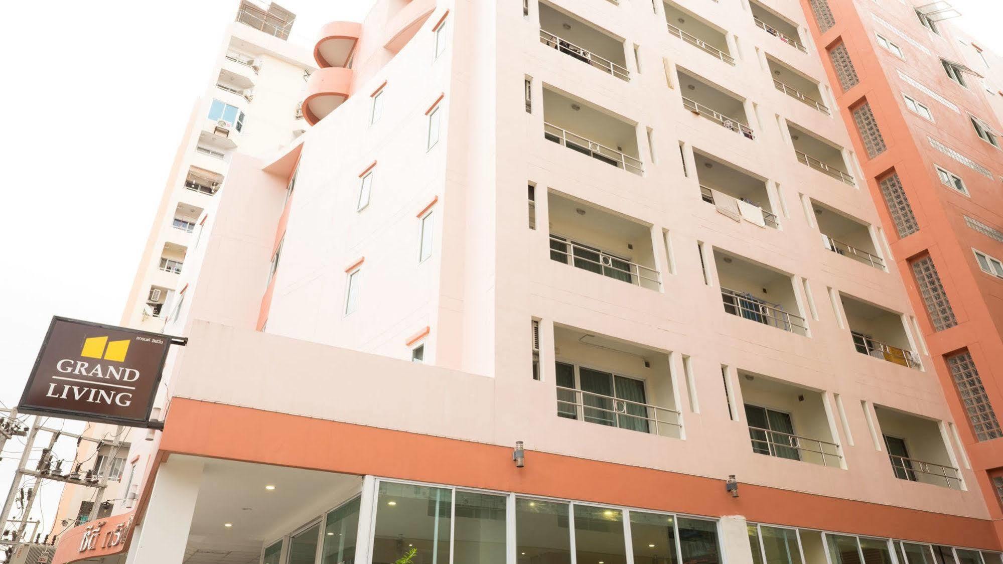 Grand Living Khách sạn Chiang Mai